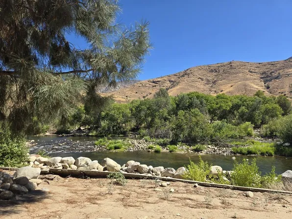 Rio Del Loma St, Kernville, CA 93238