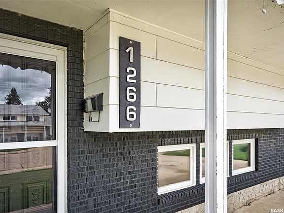 3rd image of 1266 Maybery CRESCENT