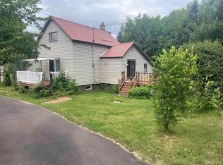 928 E Ayer St, Ironwood, MI 49938