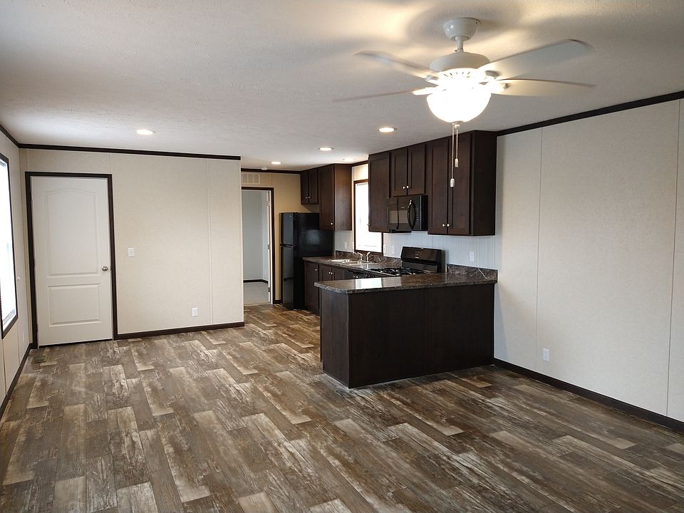 1st image of 321 Kennedy Ct #321