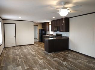 321 Kennedy Ct #321, Davison, MI 48423