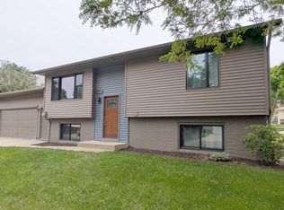 4810 19th Ave NW, Rochester, MN 55901