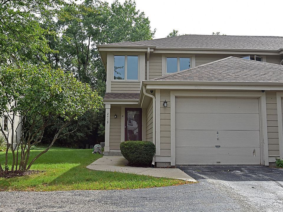 1st image of 2419 Willowood Dr