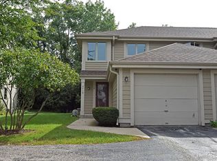 2419 Willowood Dr, Waukesha, WI 53188