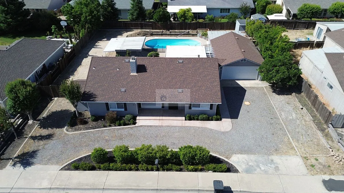 3 bed, 1578 sqft, $2,795 — Photo 2
