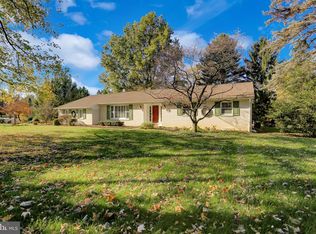 283 Overhill Dr, Chambersburg, PA