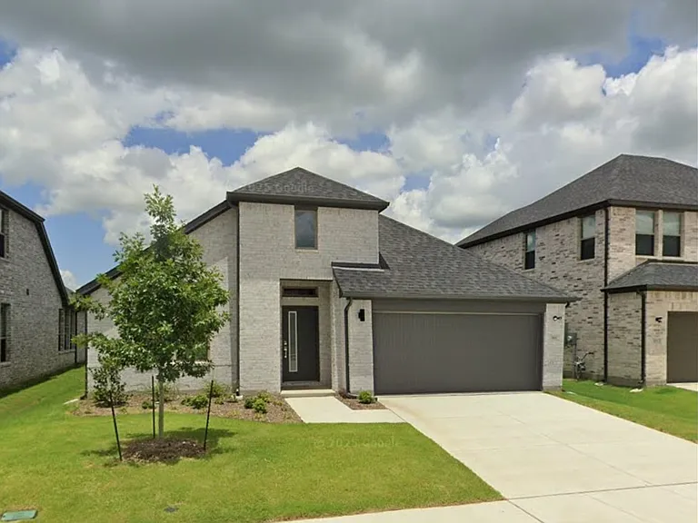 361 Silver Springs Ln — Photo 6