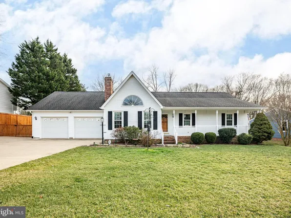 10 Adler Ln, Fredericksburg, VA 22405