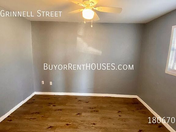 3rd image of 2817 Grinnell St