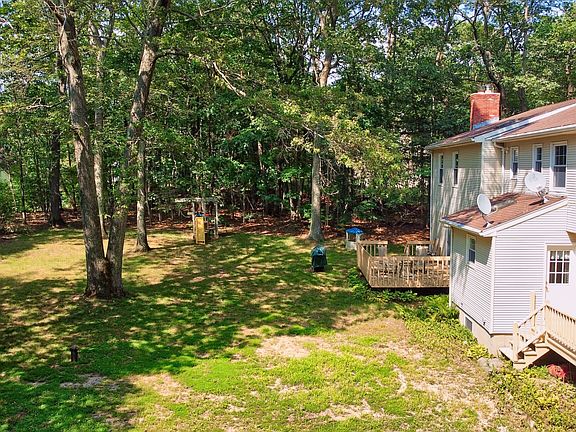 5th image of 72 Talmadge Hill Road