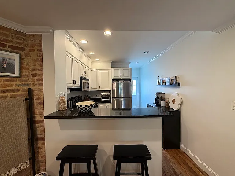 819 S Decker Ave — Photo 11