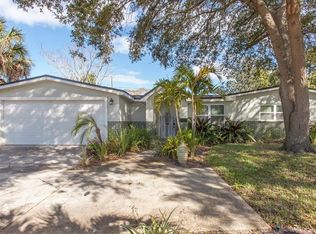 7601 16th Ave N, Saint Petersburg, FL 33710