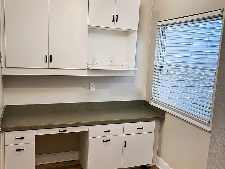 663 Hiddenwood Ct — Photo 15