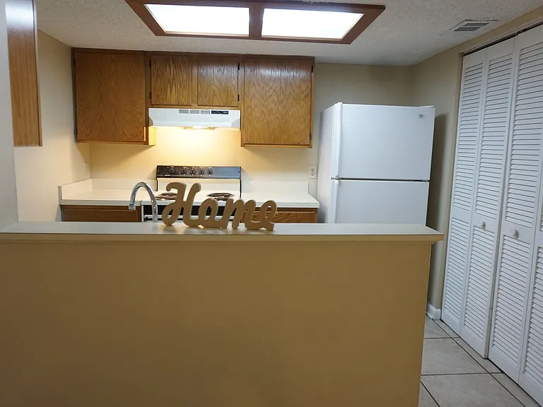 8570 Colony Pine Cir W — Photo 5