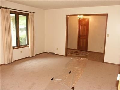 4th image of 2537 S Ventura Ave