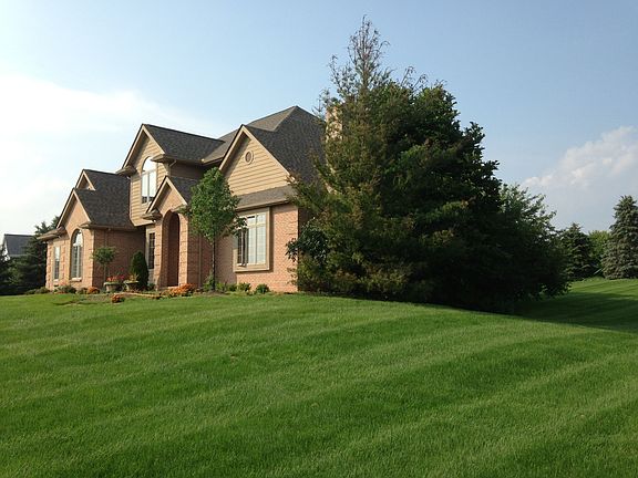3rd image of 1862 Brookview Dr