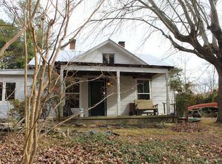 200 Warren St, Scottsville, VA 24590