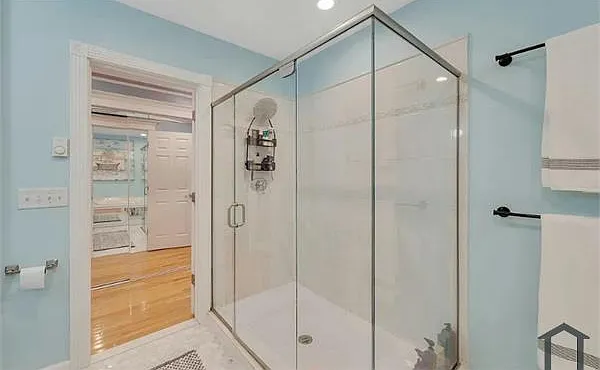 158 Carmita Ave — Photo 2