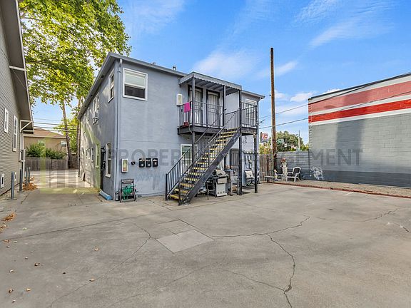 2nd image of 2519 Freeport Blvd #1