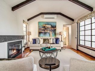 3029 W Howe St, Seattle, WA 98199