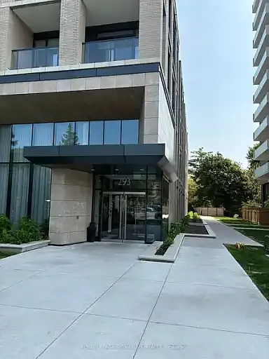 293 The Kingsway #420 — Photo 8