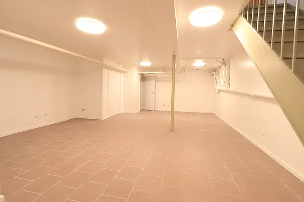 Rented by Douglas Elliman | media 35