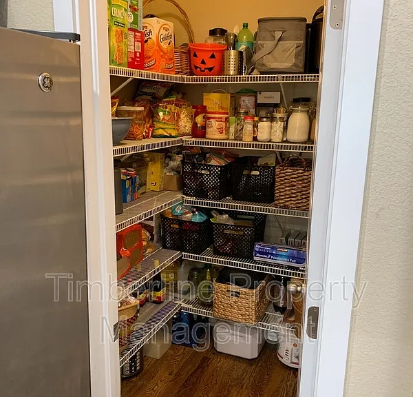 6421 Vickie Ln — Photo 11