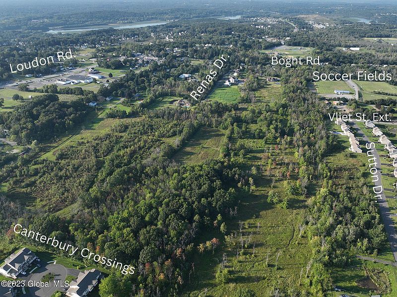 3rd image of 564 Boght Rd
