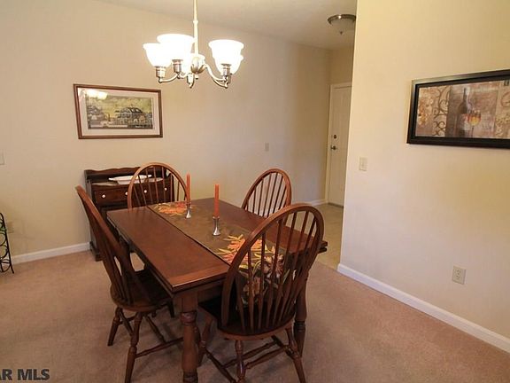 2nd image of 113 Alma Mater Dr APT 201