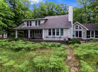 738 E Traverse Lake Rd, Cedar, MI 49621