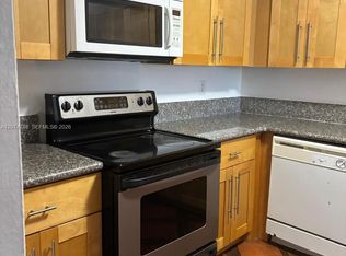 6990 NW 186th St APT 4-515, Hialeah, FL 33015