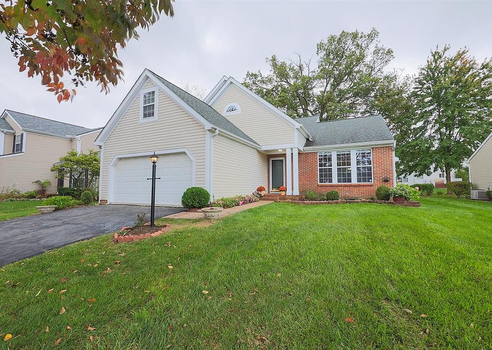 1st image of 5839 Deerfield Village Dr