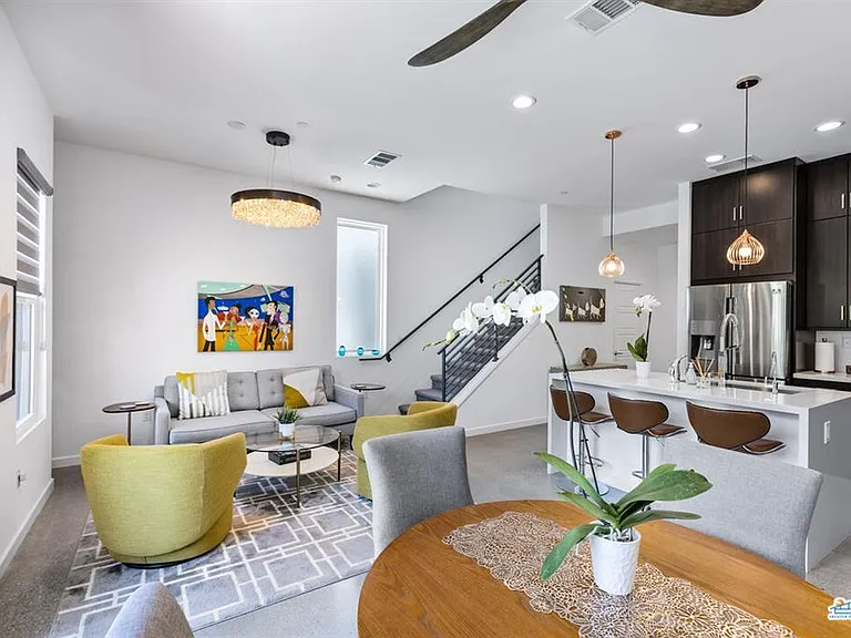 2695 Majestic Way — Photo 10