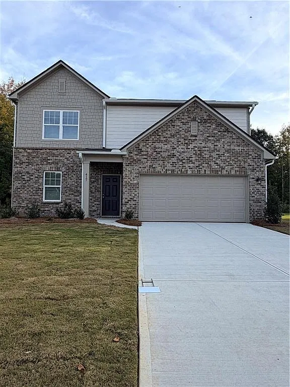 4 bed, 2.5 bath, 2095 sqft, $2,850 — Photo 2
