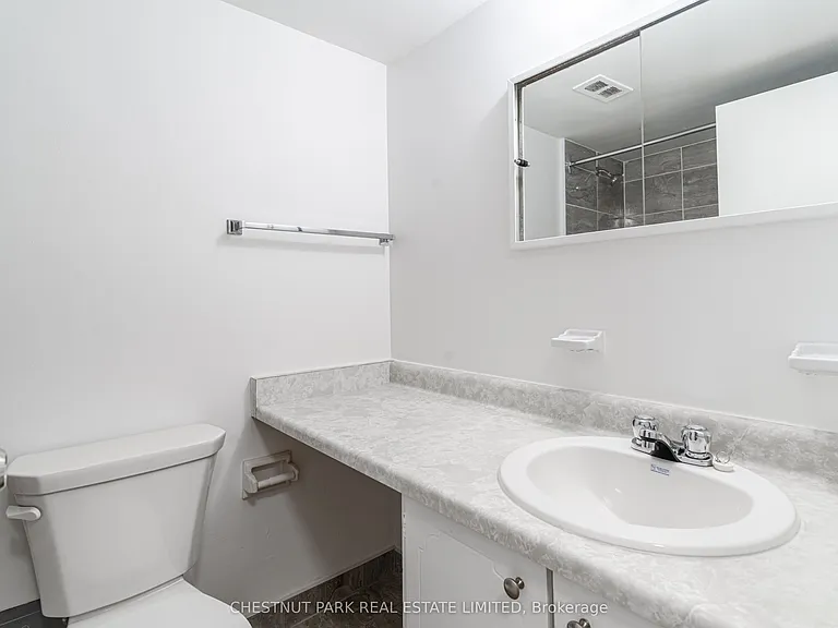 40 Godstone Rd #806 — Photo 28