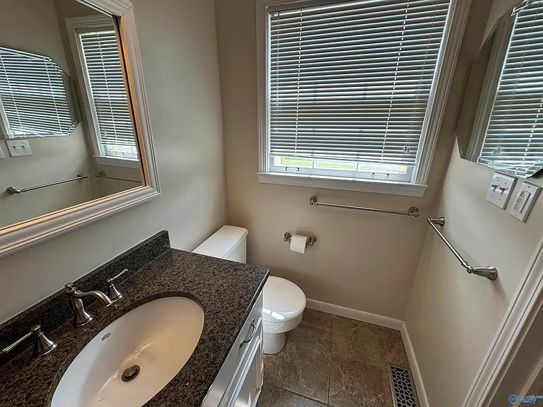 816 Mira Vista Dr SE — Photo 20