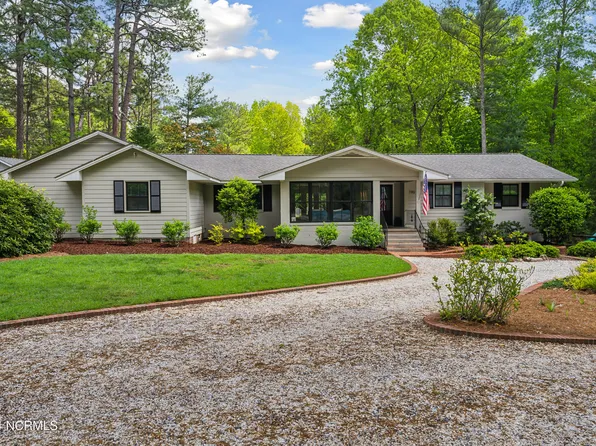 190 Halcyon Drive, Southern Pines, NC 28387