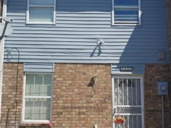 7113 Barrington Ct, New Orleans, LA 70128