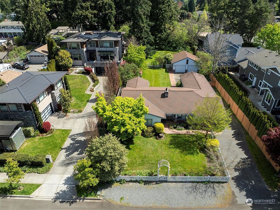 2nd image of 1520 2nd Street