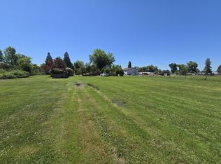 695 Lozier Ln, Medford, OR 97501