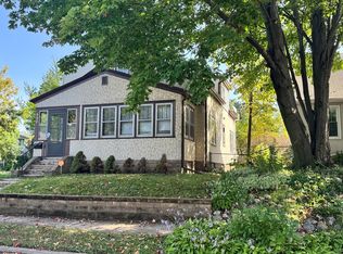 998 Ryde St, Saint Paul, MN 55103