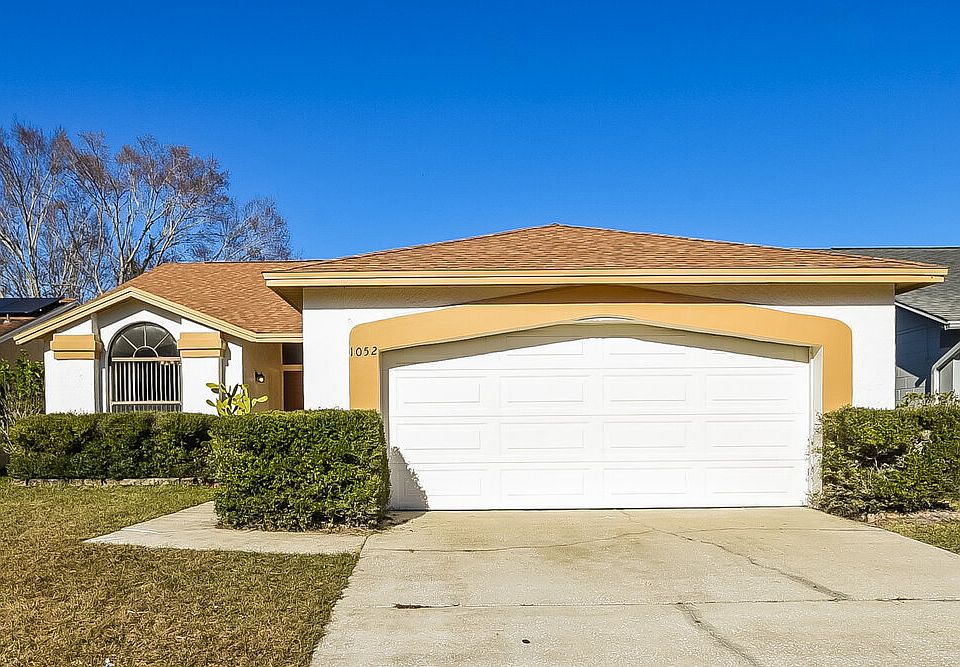 1st image of 1052 Alpug Ave