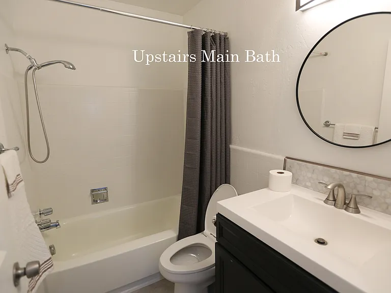 3041 E Middleton Way — Photo 8