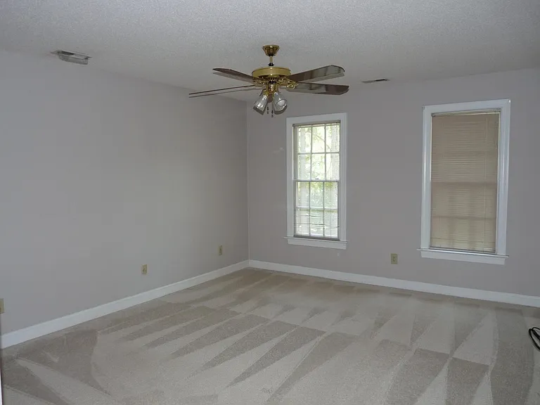 10700 Marabou Ct — Photo 12