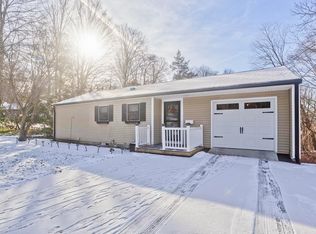130 Woodbridge St, South Hadley, MA 01075