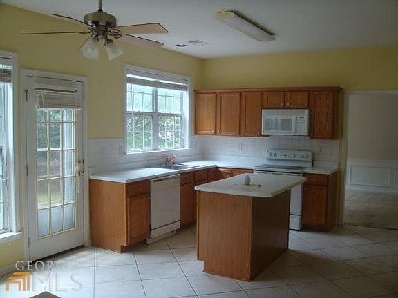 5th image of 424 Wedmore Ct