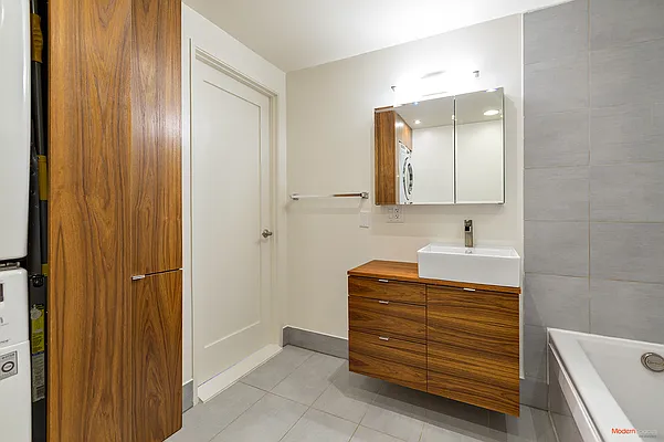 Rented by Modern Spaces | media 3