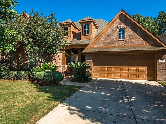 2nd image of 912 Water Oak Dr