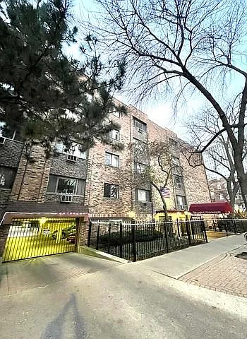 611 W Patterson Ave #318