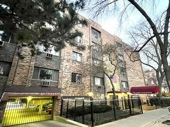 611 W Patterson Ave APT 318, Chicago, IL 60613